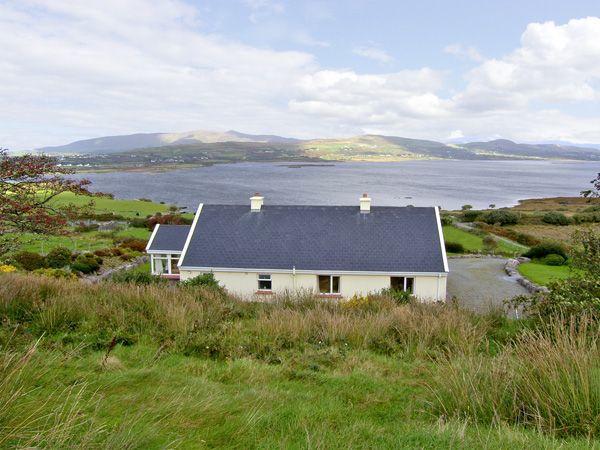 Lough Currane Cottage 瓦特维尔 外观 照片